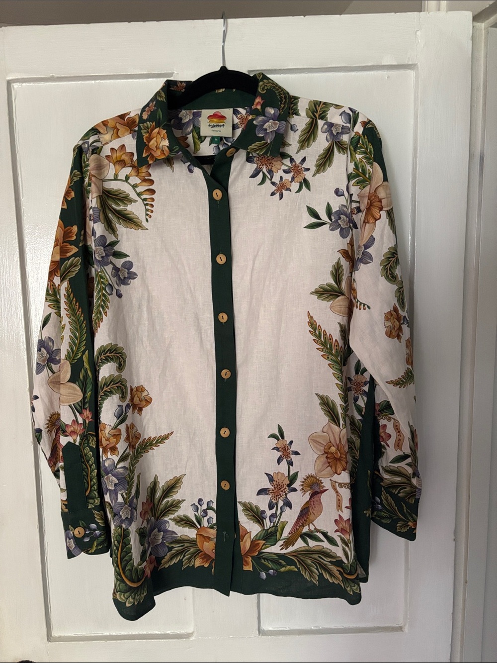 FARM Rio White Floral Button-Up Blouse with Green Trim